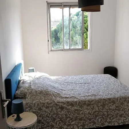 Apartment T2 55m2 Proche Centre Et Gare Avec Parking *