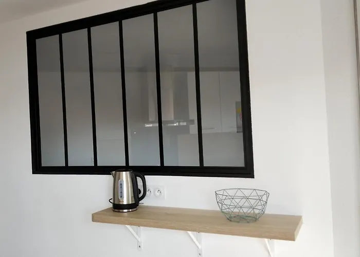 Appartement T2 55m2 Proche Centre Et Gare Avec Parking *